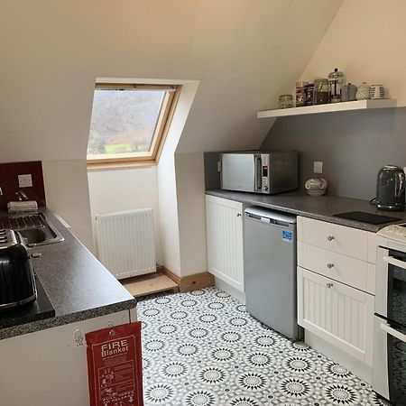 Achmore Self Catering Экстерьер фото